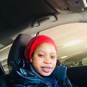 Meet your Posher, Fatoumata